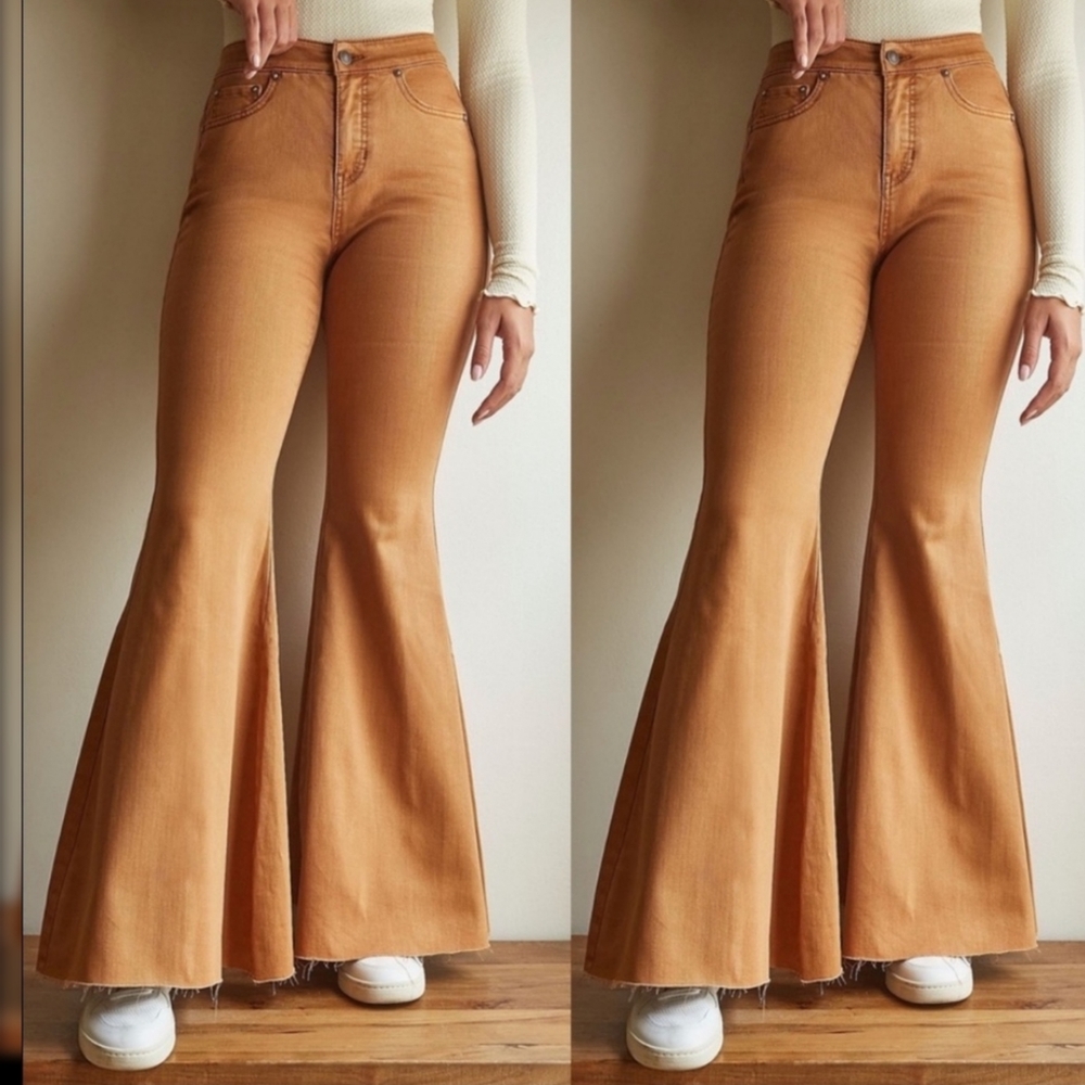 FREE PEOPLE- Super High Lace High Up Flare Jeans